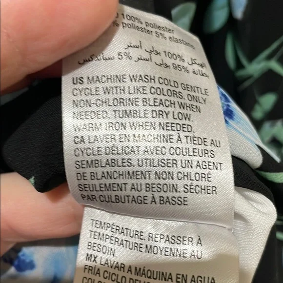 Floral Print Women's Top - Picture 5 of 7